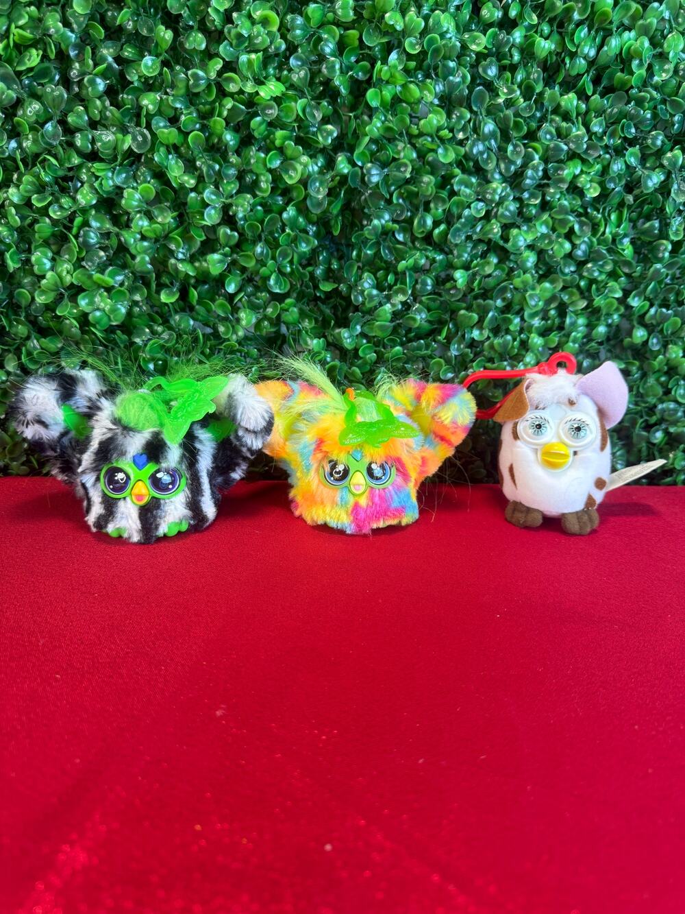 Hasbro Furby Furblets Fierce Fabulous 2 Pack Greenie Meanie May May Keychain